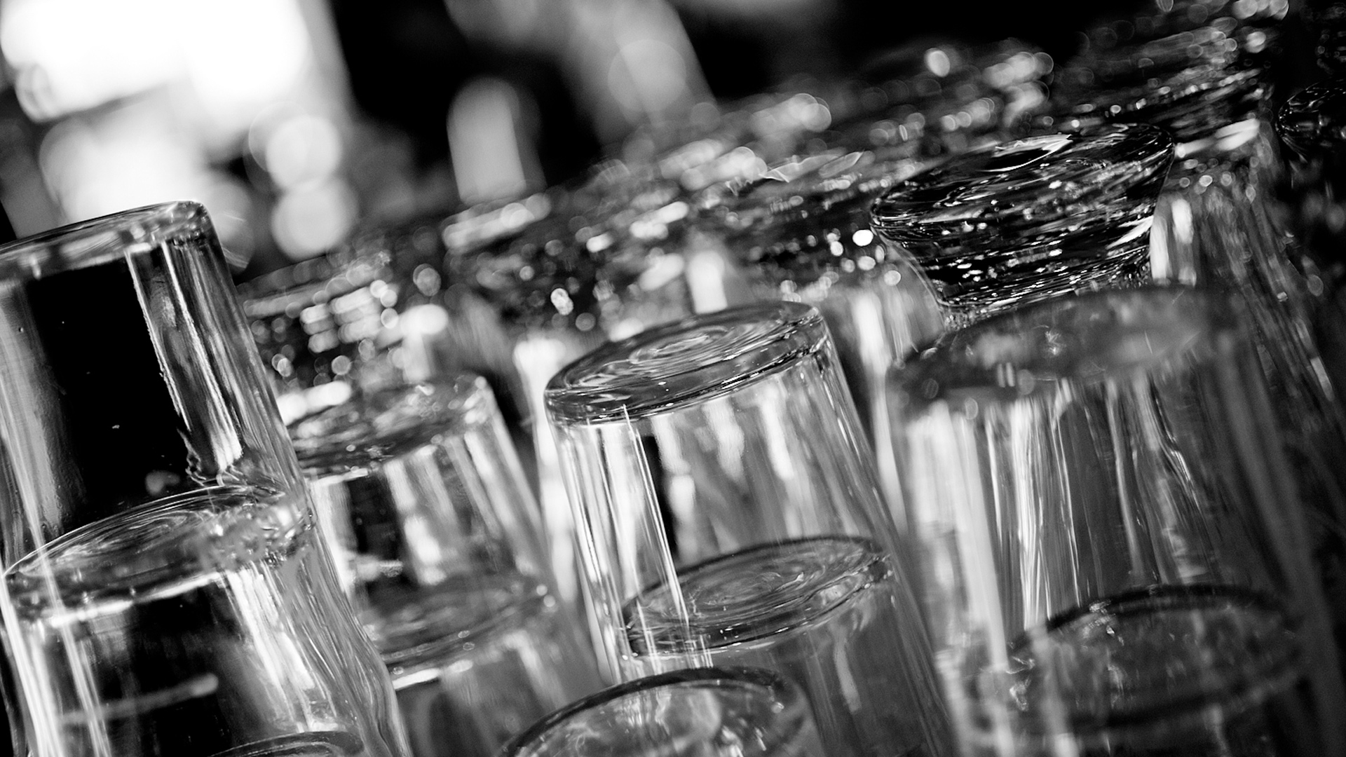 Staplade Ölglas